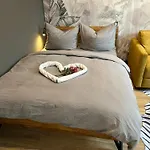 Top - Dschungel - Modern, Ruhig Und Familienfreundlich, Gratis W-Lan